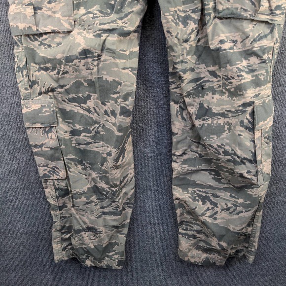US Air Force USAF Mens Utility Digital Camo Trousers Green Size 34 Pockets - Picture 9 of 11